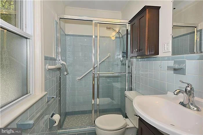 Photo of 17709 TREE LAWN DRIVE