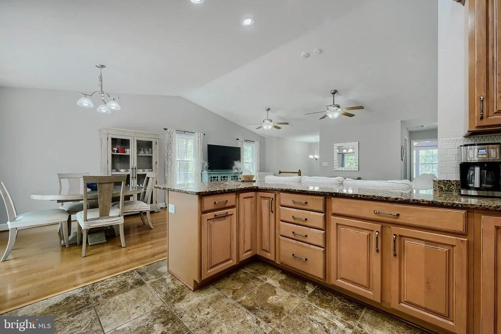 Photo of 8105 BEVERLY ROAD
