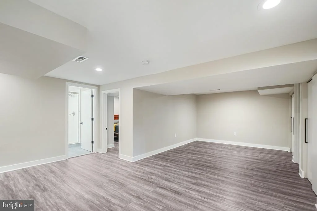 Photo of 220 HUTTON STREET