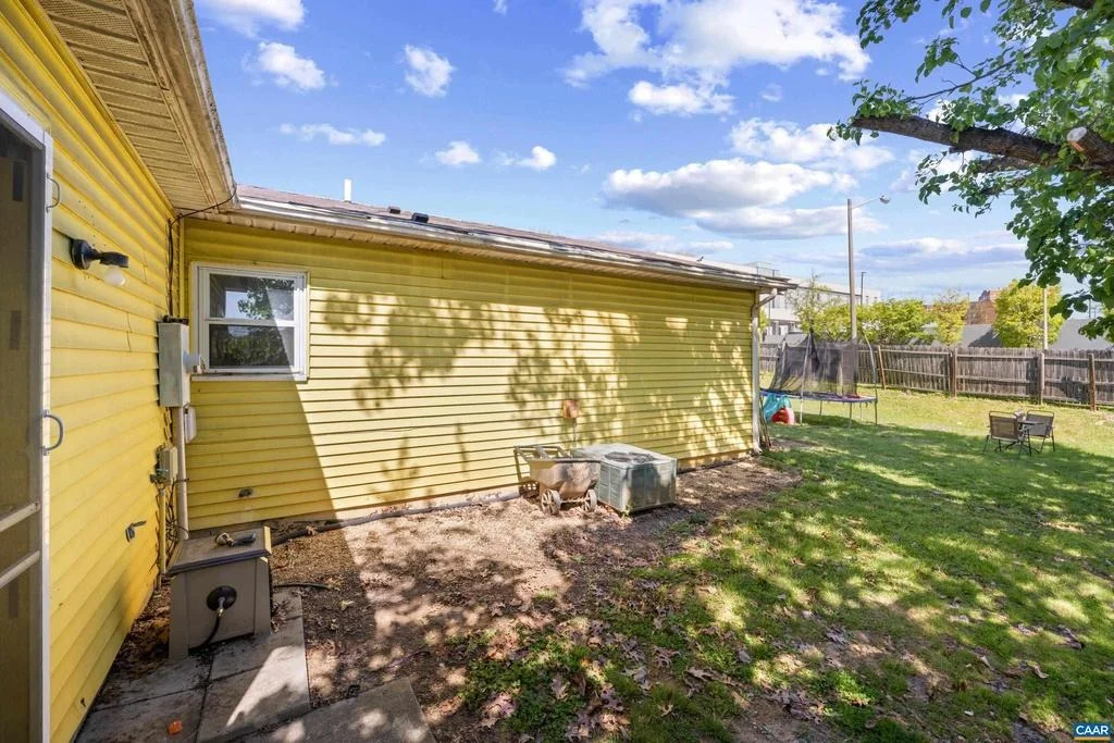 Photo of 215 DICE ST