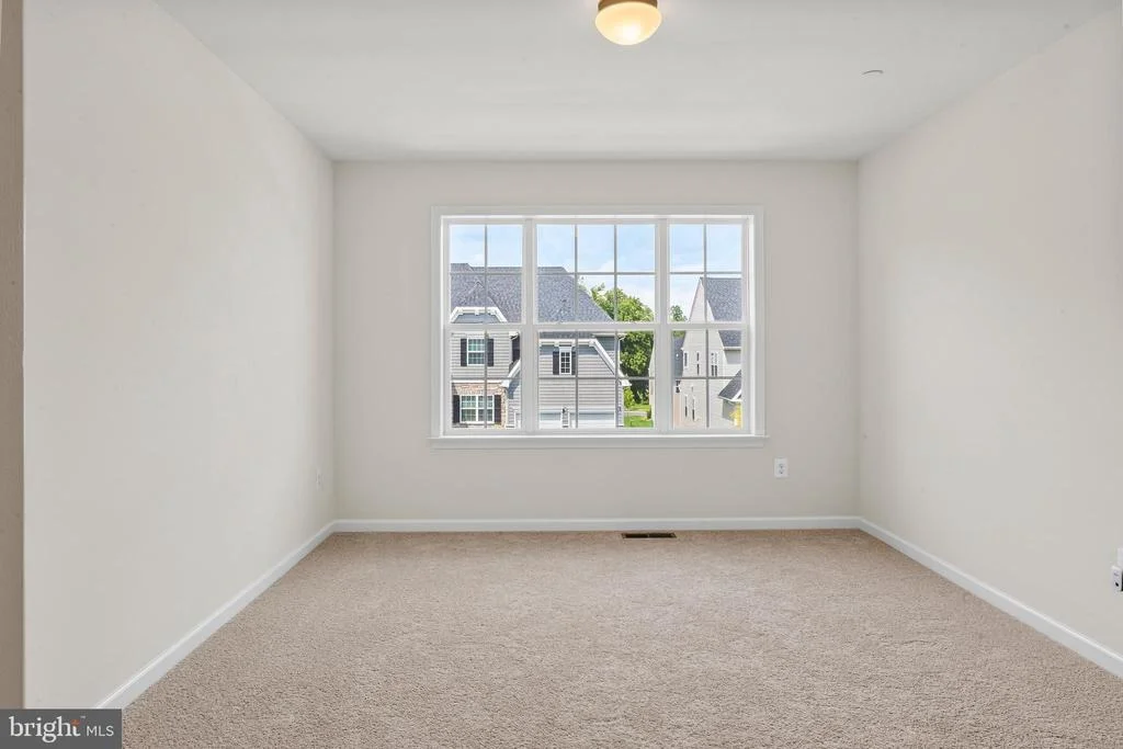 Photo of 2754 HILLFIELD DRIVE