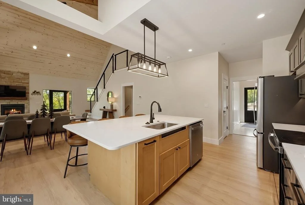 Photo of 248 TARN DRIVE
