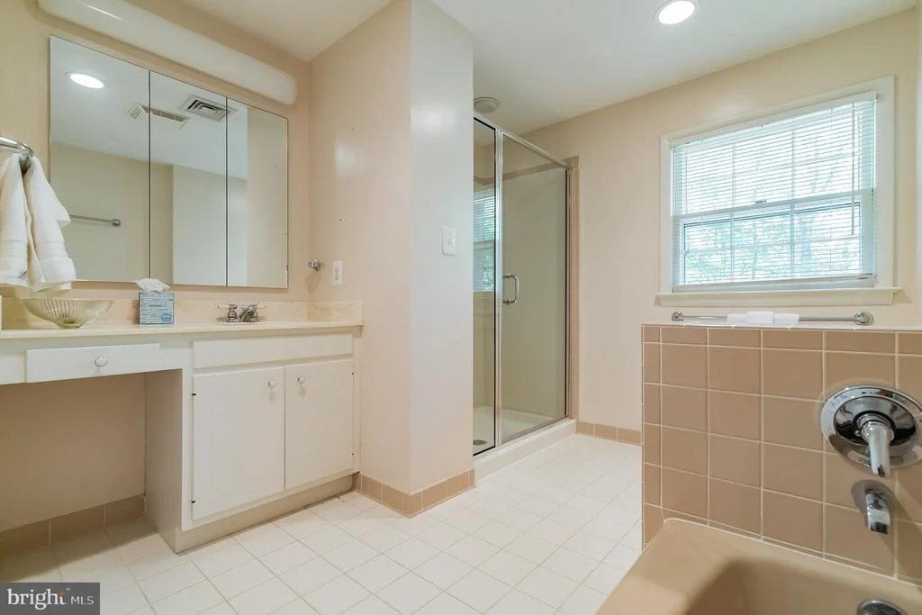 Photo of 7100 WICK LANE