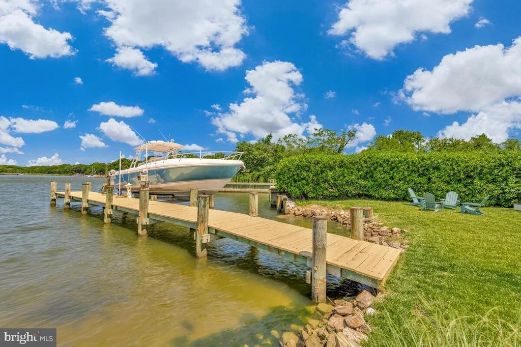 Photo of 3300 SHORE DRIVE