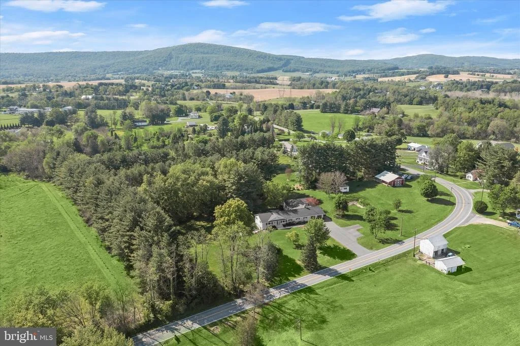 Photo of 2616 QUEBEC SCHOOL ROAD