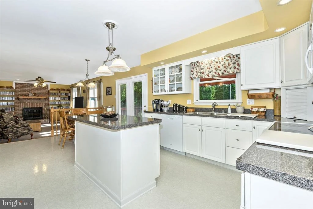 Photo of 303 CONE BRANCH DRIVE