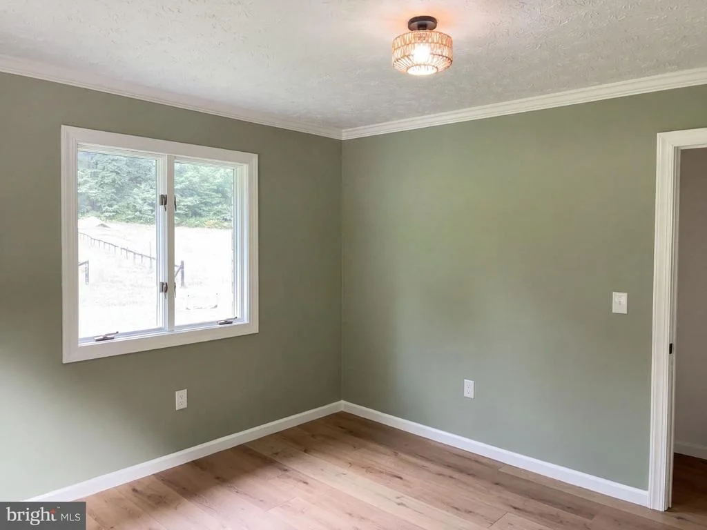 Photo of 814 BECKS GAP ROAD