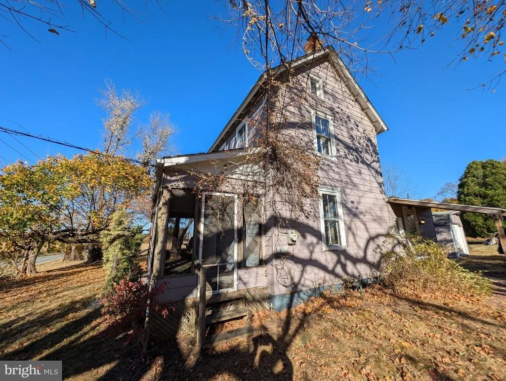Photo of 74 CALVERT ROAD