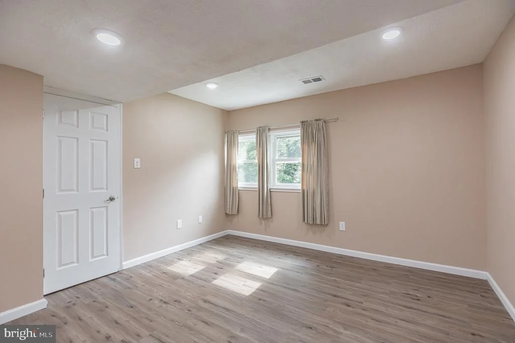 Photo of 9123 OLD BURTON CIRCLE