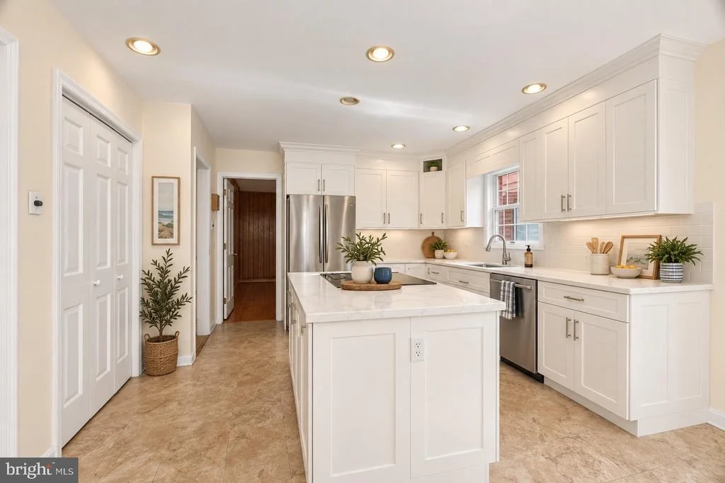 Photo of 10 CHILTON ROAD