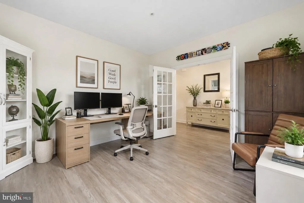 Photo of 1124 FUTURITY STREET