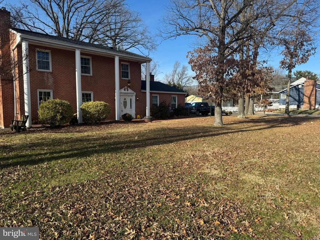 Photo of 8046 JUMPERS HOLE ROAD