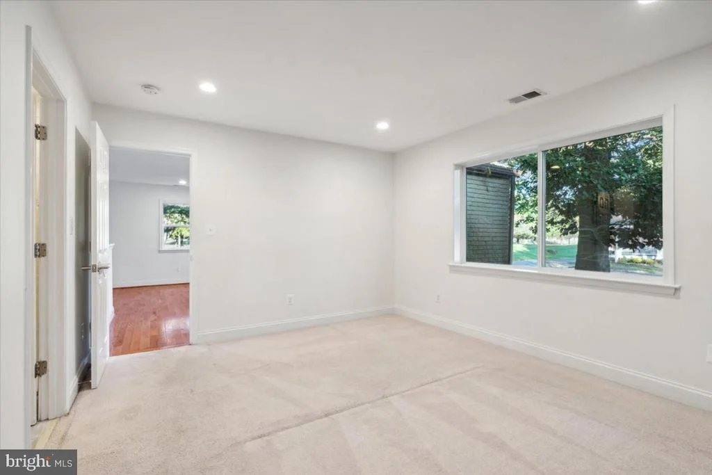 Photo of 819 TRAIL AVENUE