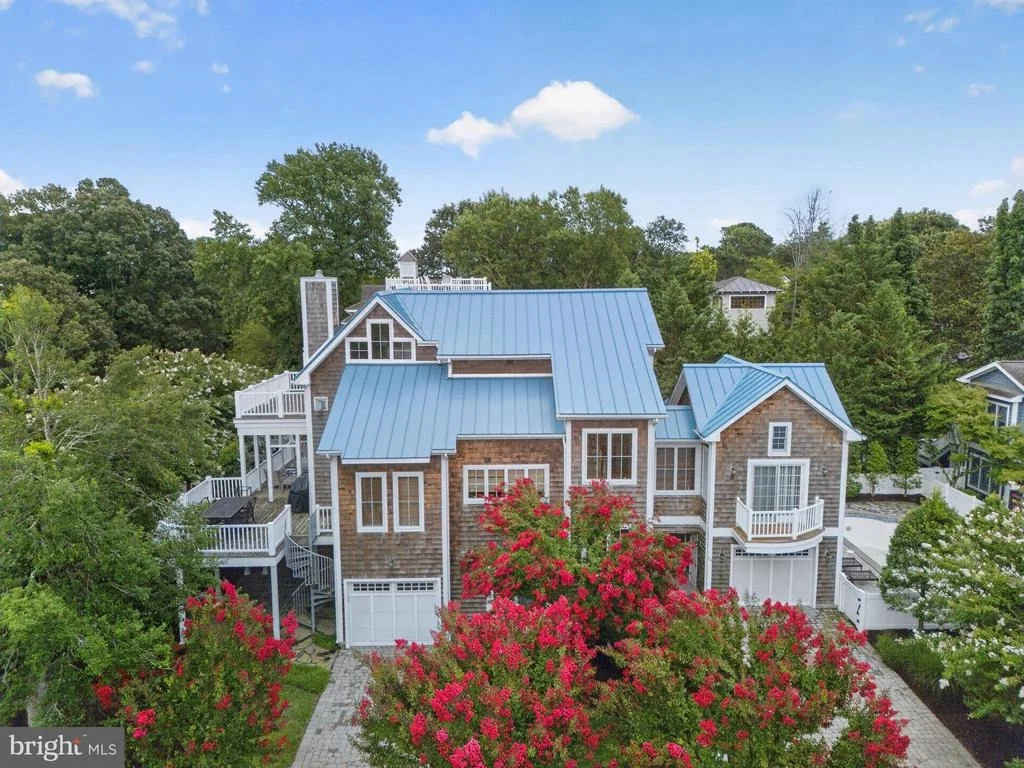 Photo of 54 SURF AVENUE
