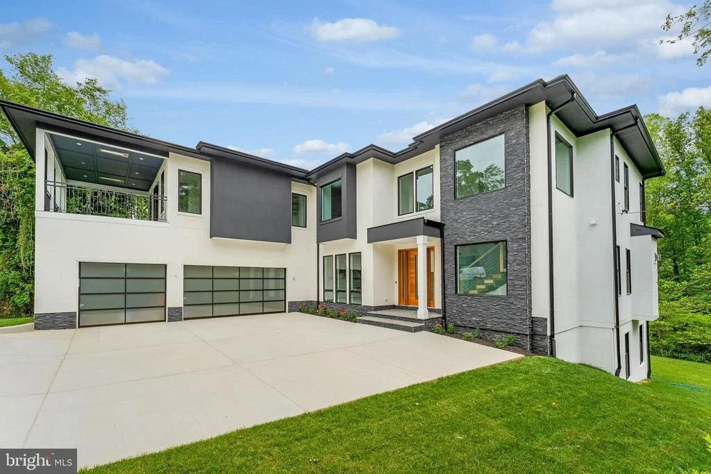 Photo of 1434 WAGGAMAN CIRCLE
