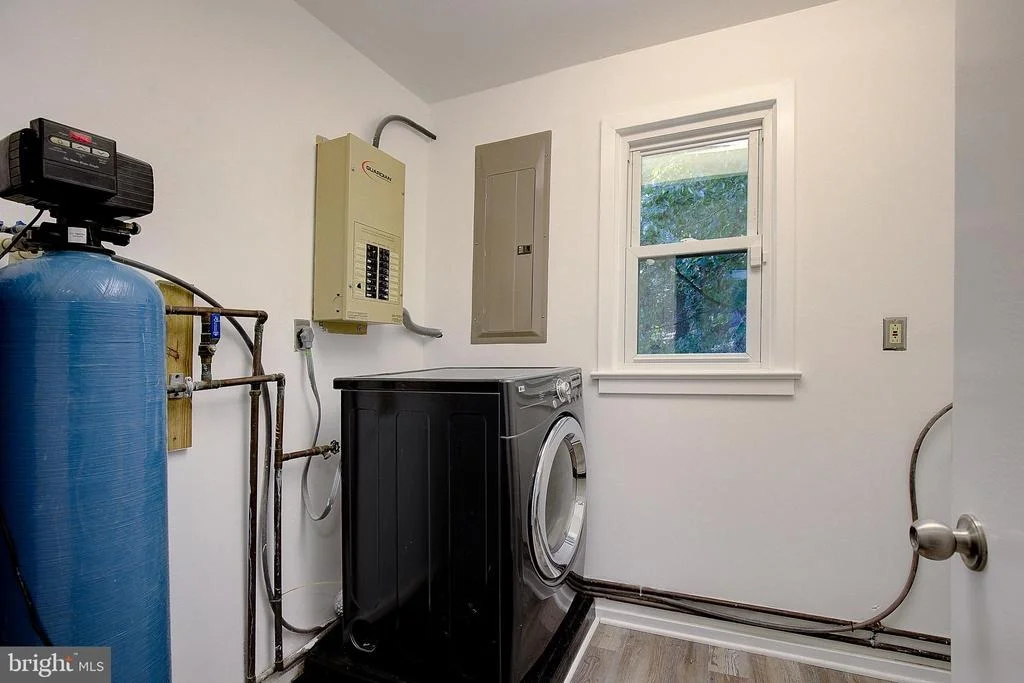 Photo of 349 ARBUTUS DRIVE