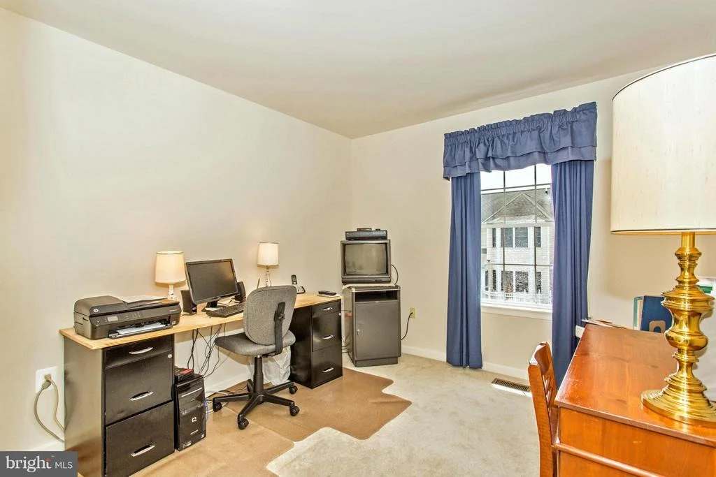 Photo of 2562 BEAR DEN ROAD