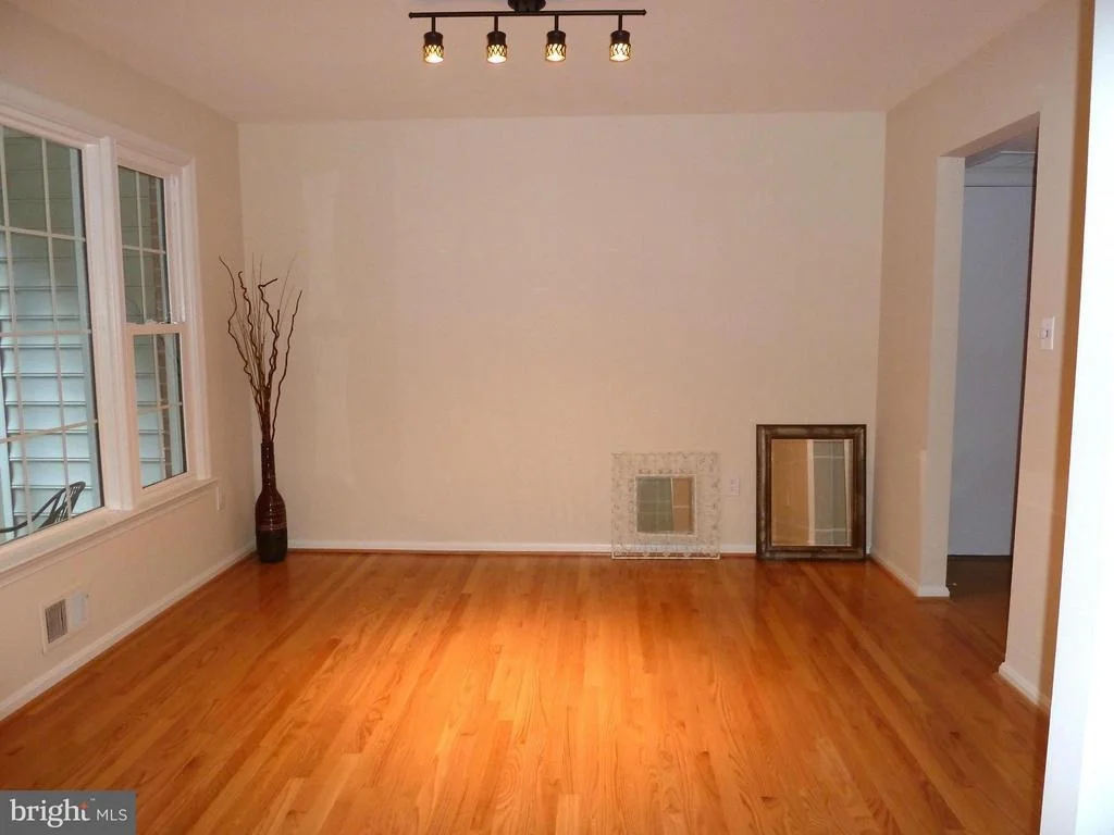 Photo of 4254 BRIARS ROAD