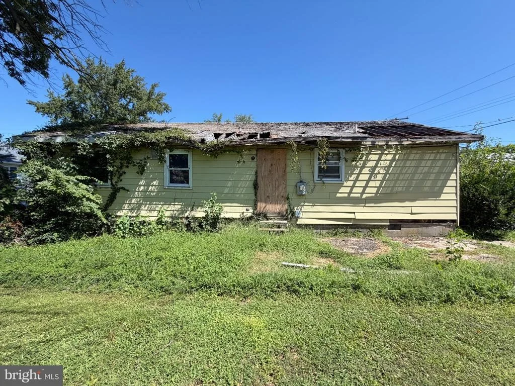 Photo of 703 HIGH STREET