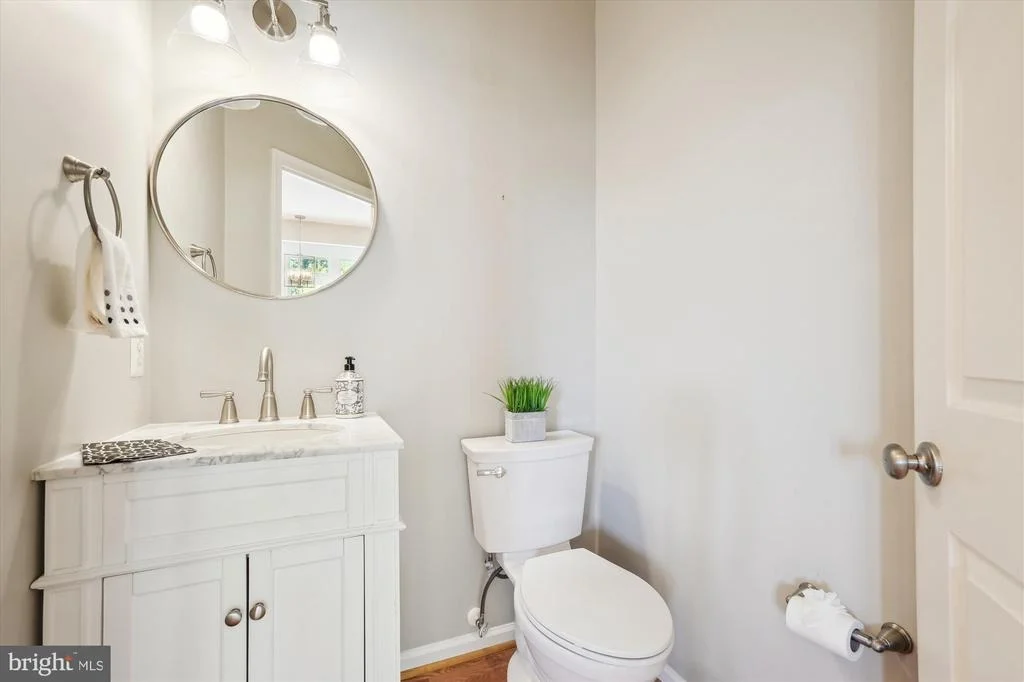 Photo of 4422 WINDING OAK DRIVE