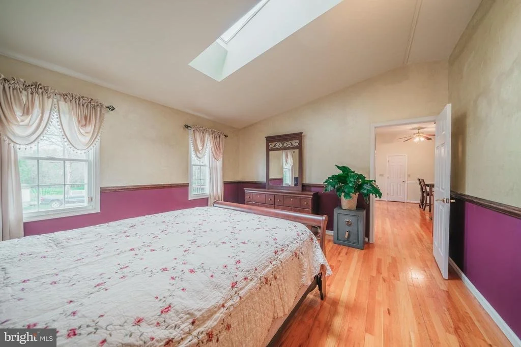 Photo of 15221 WOODCREST DRIVE