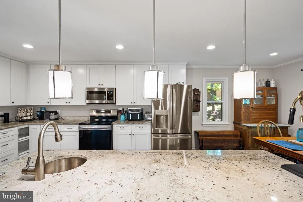 Photo of 7281 FORREST ROAD