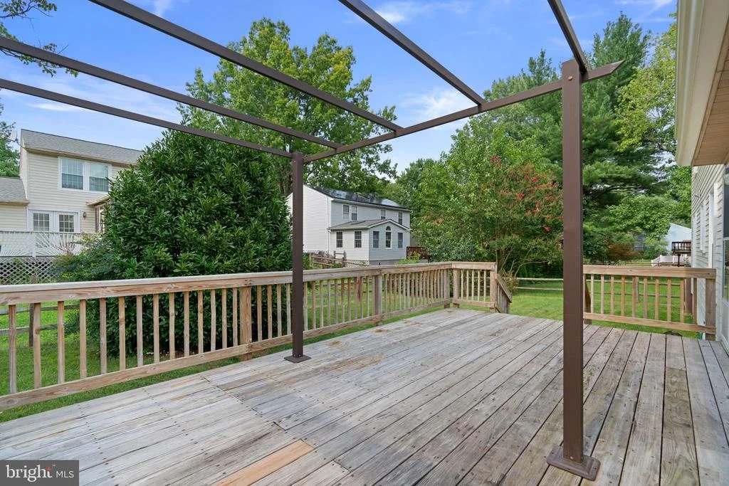 Photo of 8064 RED JACKET WAY