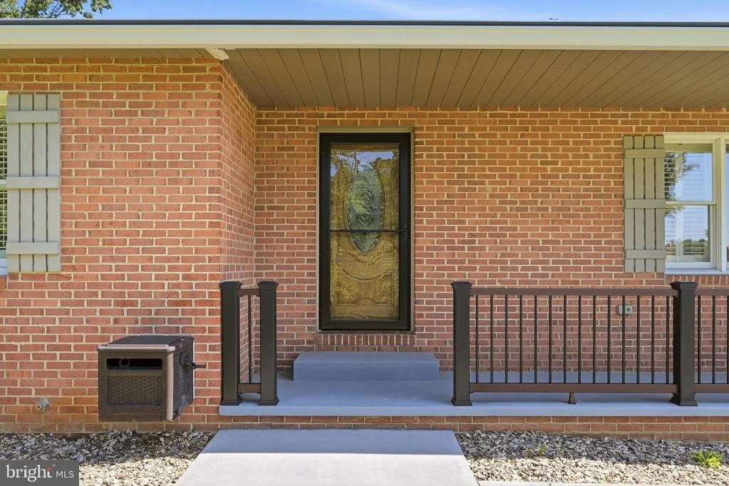 Photo of 210 JACKSON DRIVE