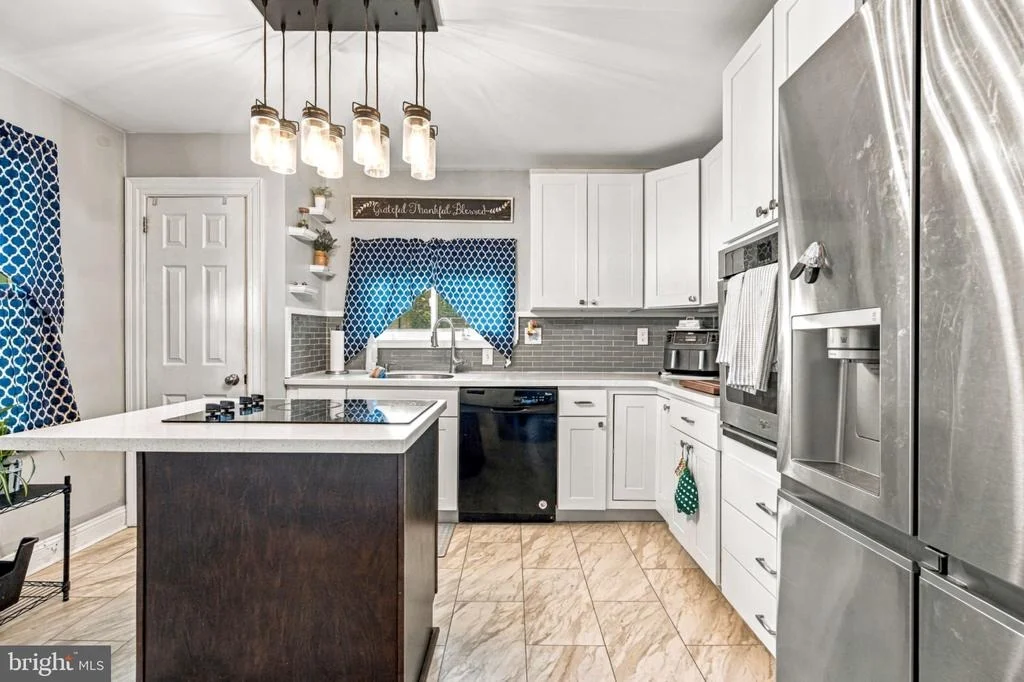 Photo of 1260 BEVERLY ROAD