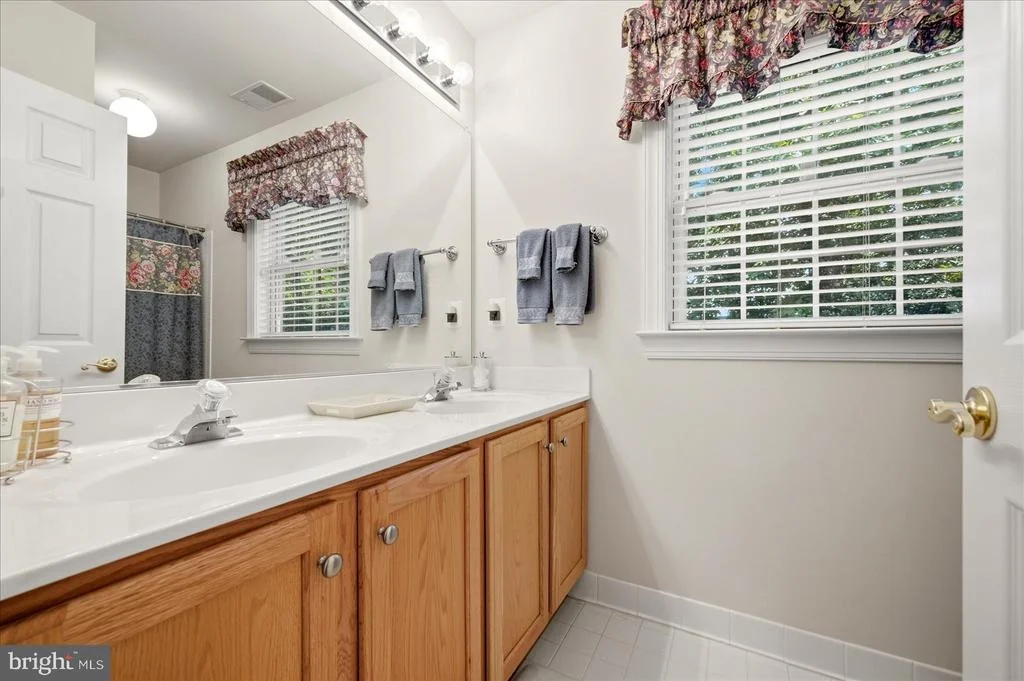 Photo of 45539 LAKESIDE DRIVE