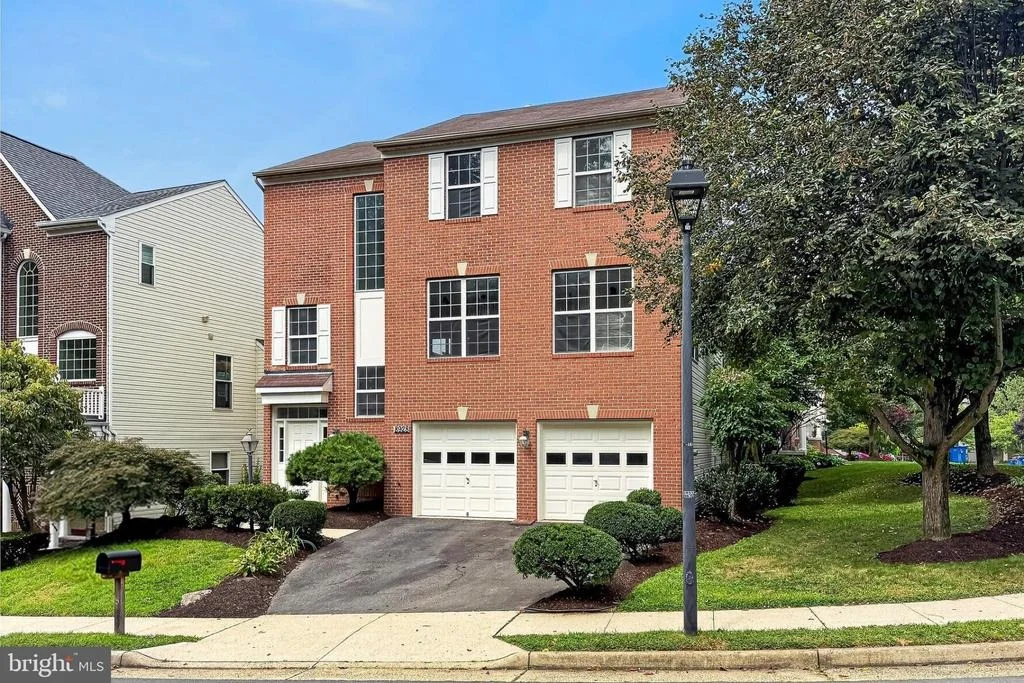 Photo of 8928 GARDEN GATE DRIVE
