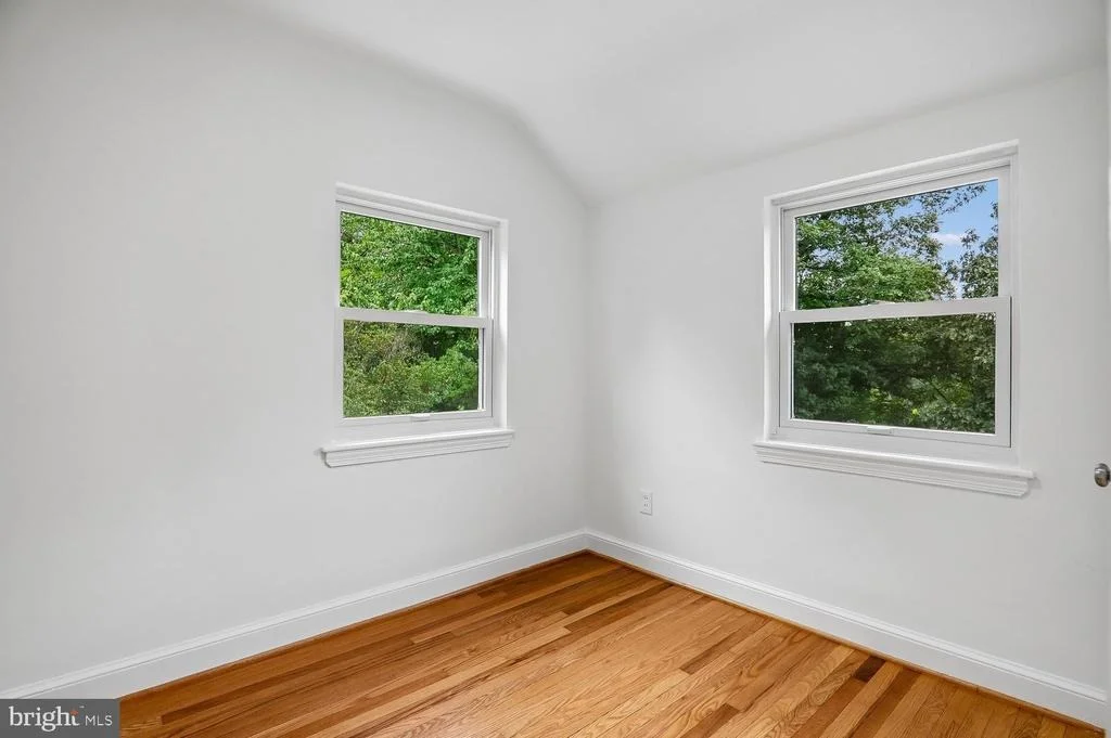 Photo of 9906 SIDNEY ROAD