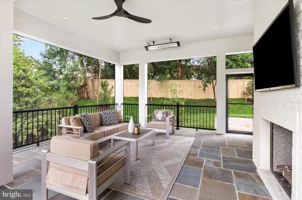 Photo of 1104 SHARON COURT