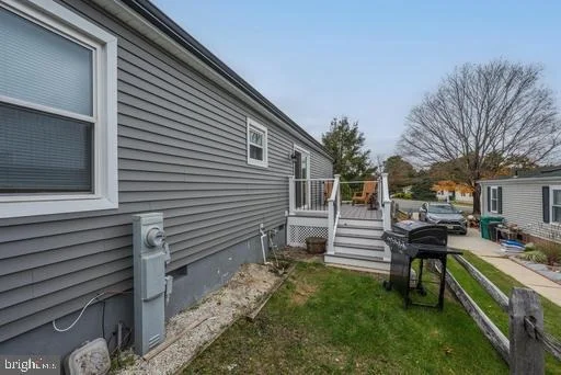 Photo of 401 MAPLEHURST COURT