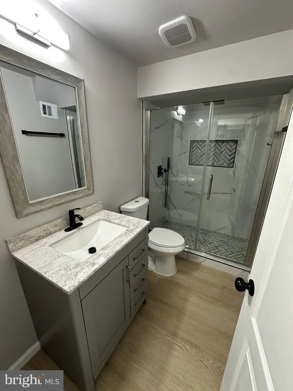 Photo of 43997 NEEDMORE COURT