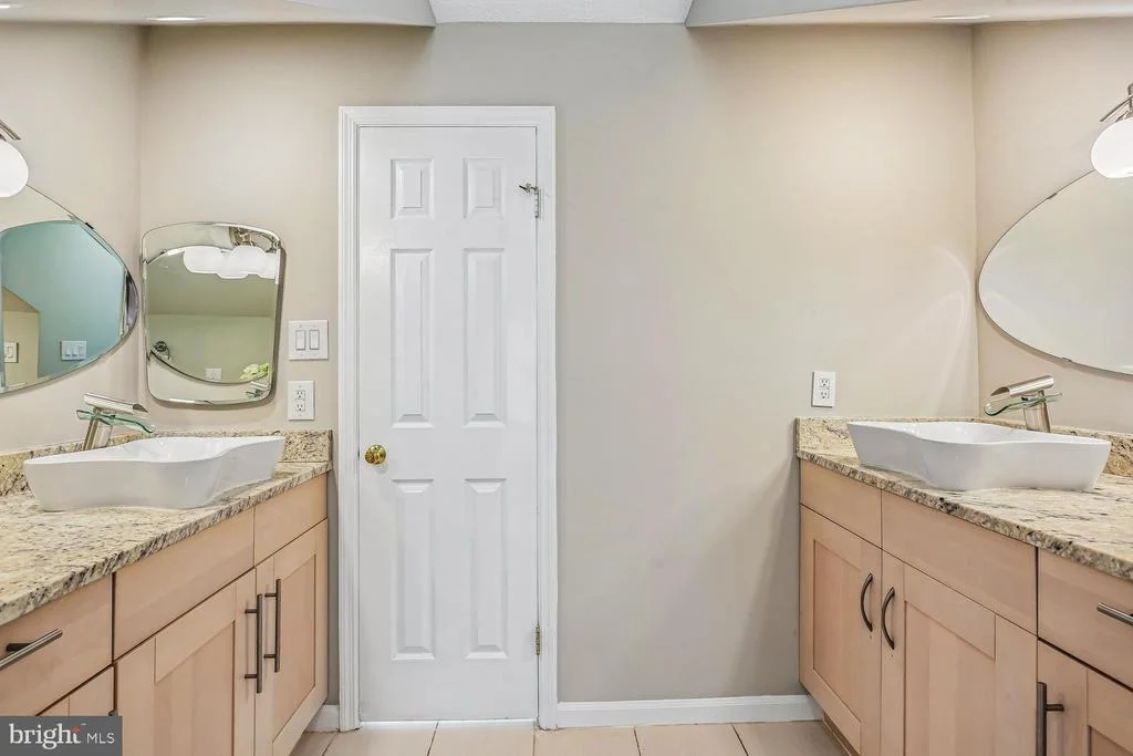 Photo of 11568 PARAMUS DRIVE