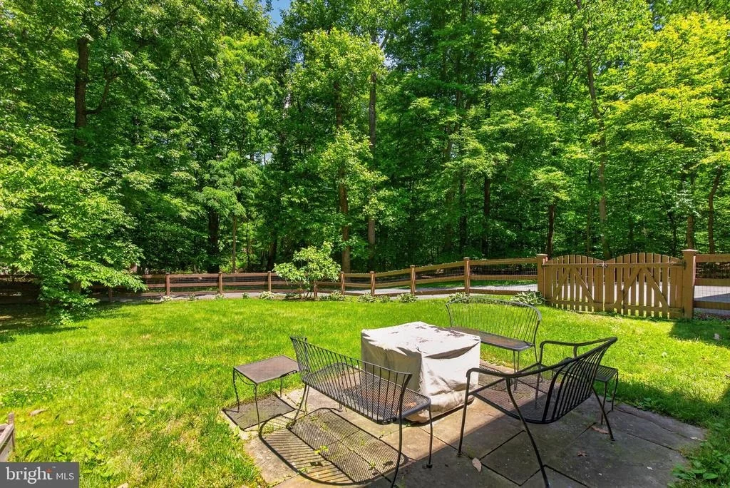 Photo of 1137 SUGARLOAF MOUNTAIN ROAD
