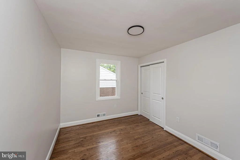 Photo of 536 BROOK ROAD