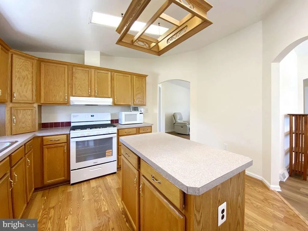 Photo of 4 MAYFAIR LANE