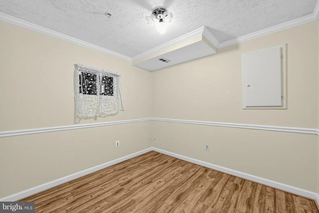 Photo of 9223 E GARY LANE E