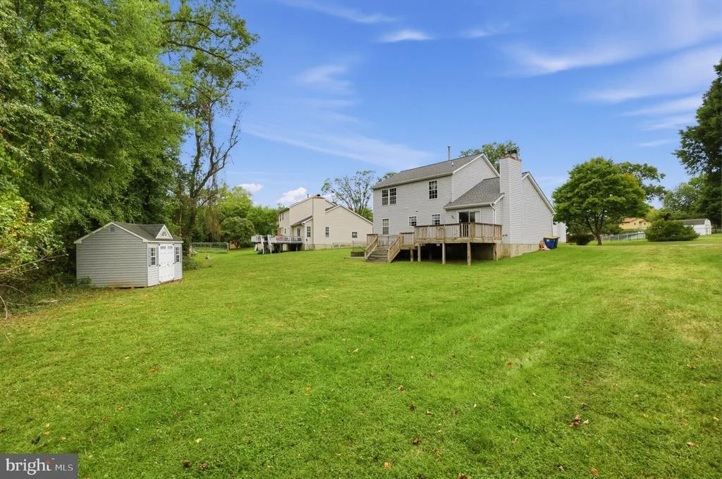 Photo of 9223 E GARY LANE E