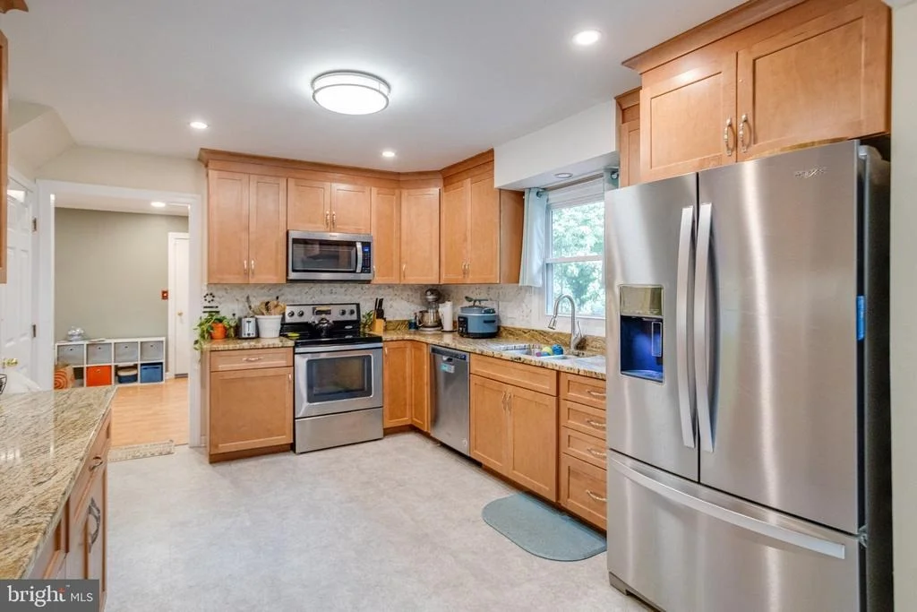 Photo of 919 JACKSON BOULEVARD