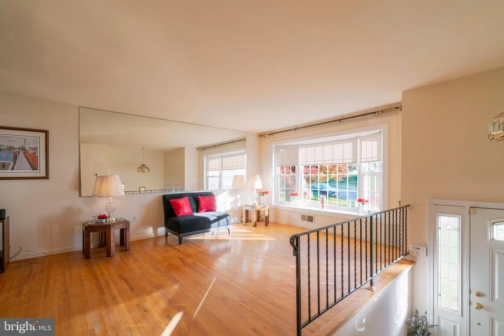 Photo of 4709 IRIS PLACE
