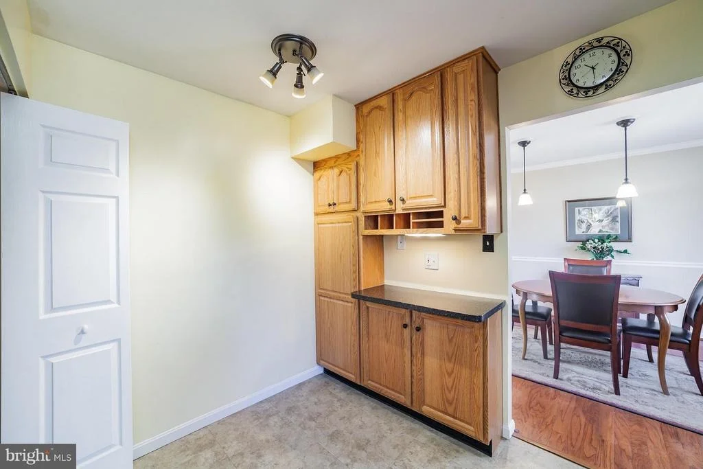 Photo of 8917 ROUNDLEAF WAY