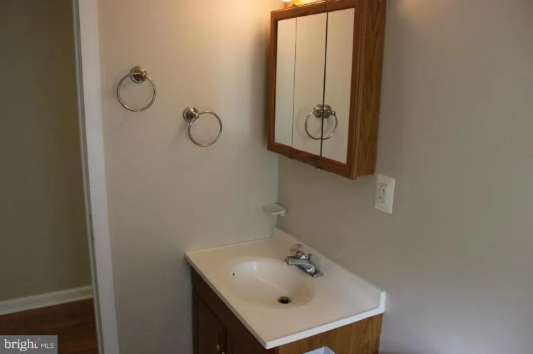 Photo of 1517 PINE ROAD