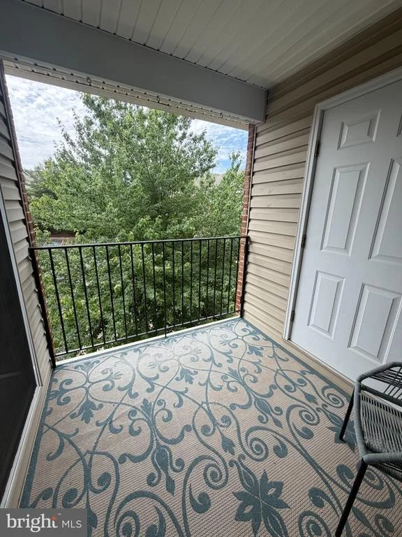 Photo of Unit 3D at 3810 NORMANDY DRIVE