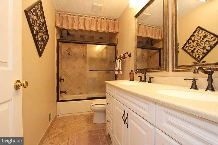 Photo of 14161 SADDLE RIVER DRIVE