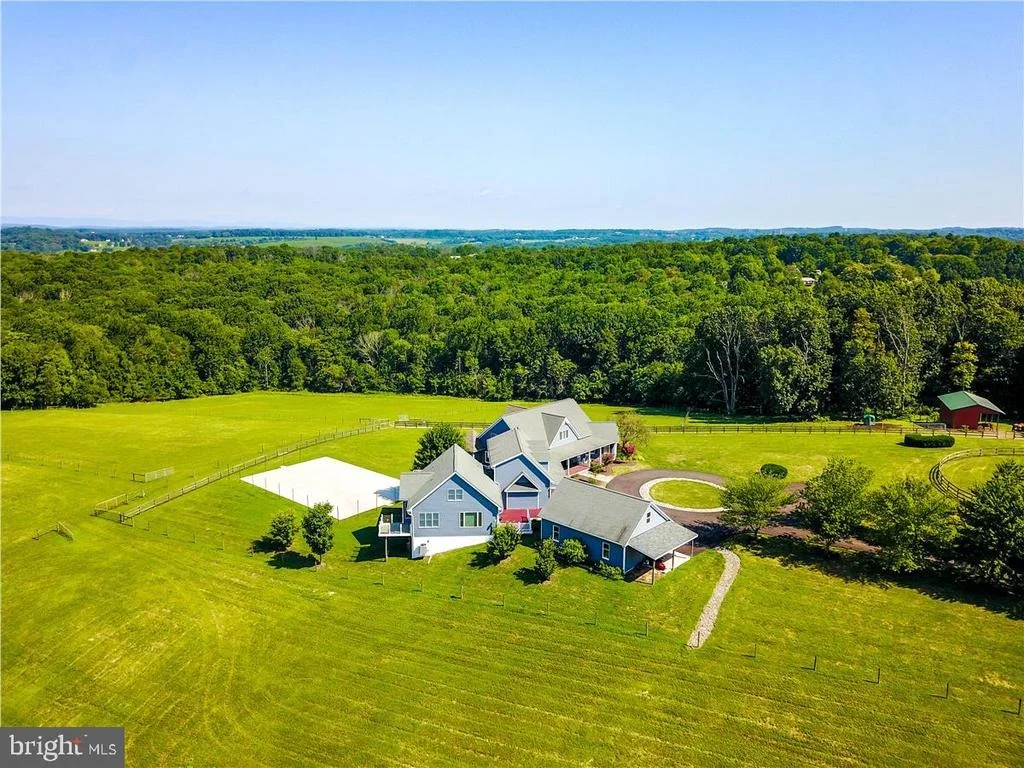 Photo of 26310 JOHNSON DRIVE