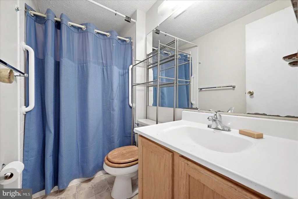 Photo of 15923 DOLPHIN DRIVE