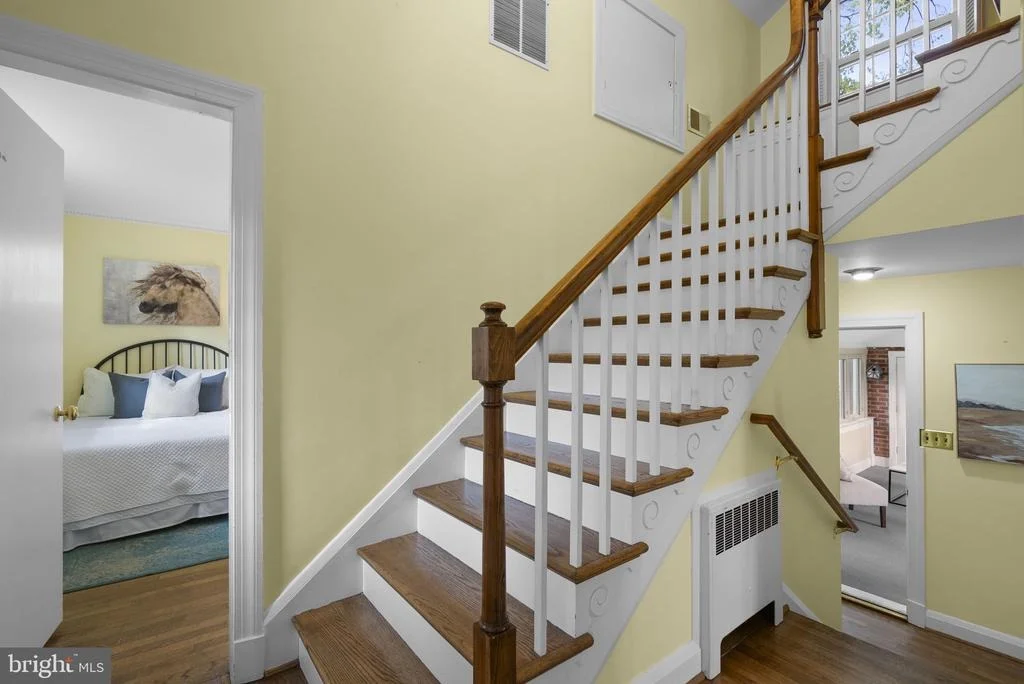 Photo of 19 INDIAN SPRING DRIVE